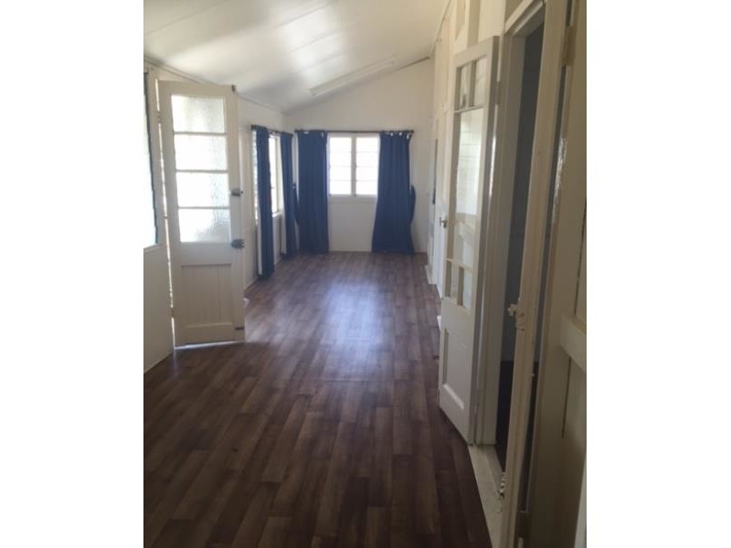 5 Voss Street, The Range QLD 4700